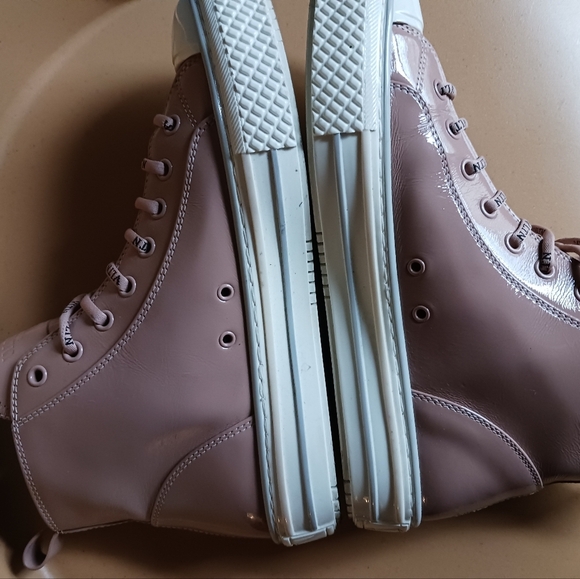 Valentino Garavani GIGGIES VLTN High-Top Sneakers size 38,US Size 8 - Picture 11 of 13